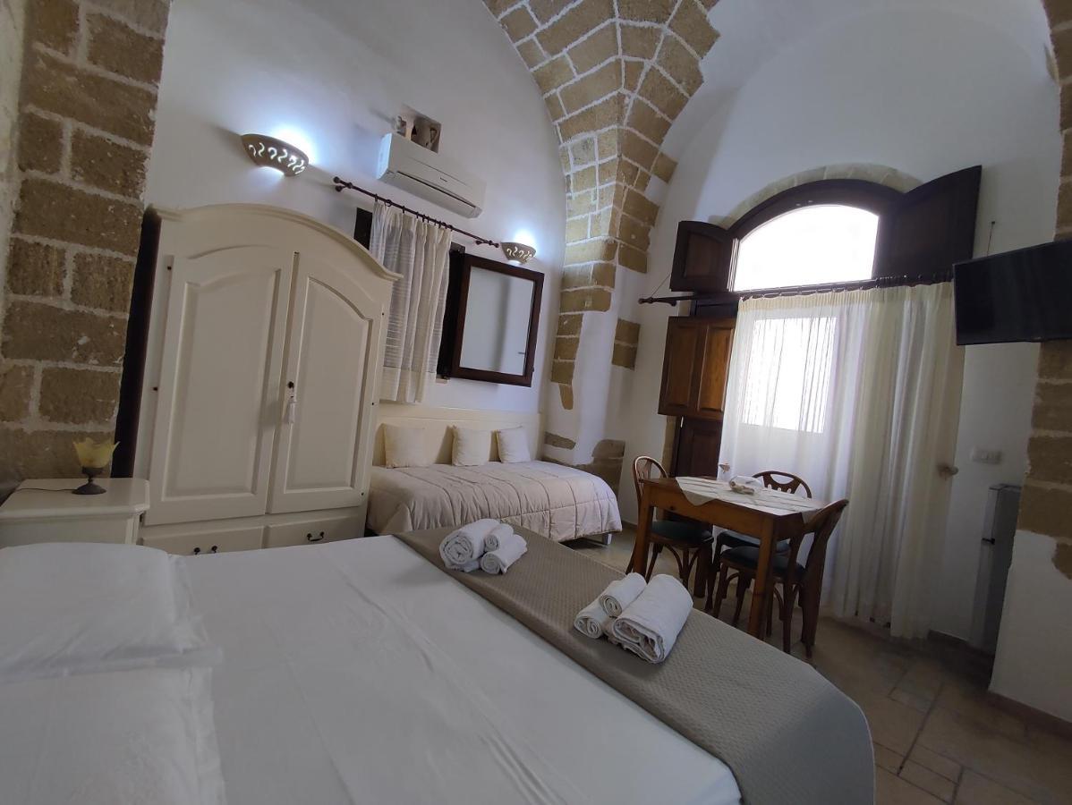 B&B Punta Cutieri กัลลีโปลี ภายนอก รูปภาพ