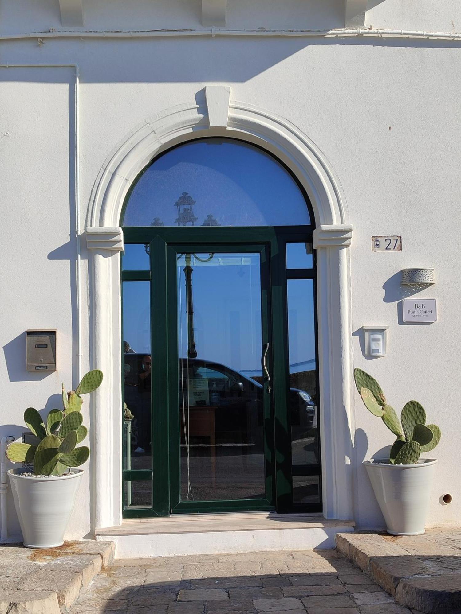 B&B Punta Cutieri กัลลีโปลี ภายนอก รูปภาพ