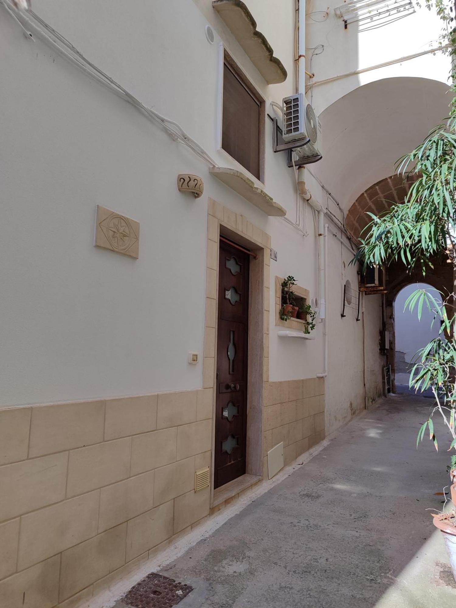 B&B Punta Cutieri กัลลีโปลี ภายนอก รูปภาพ